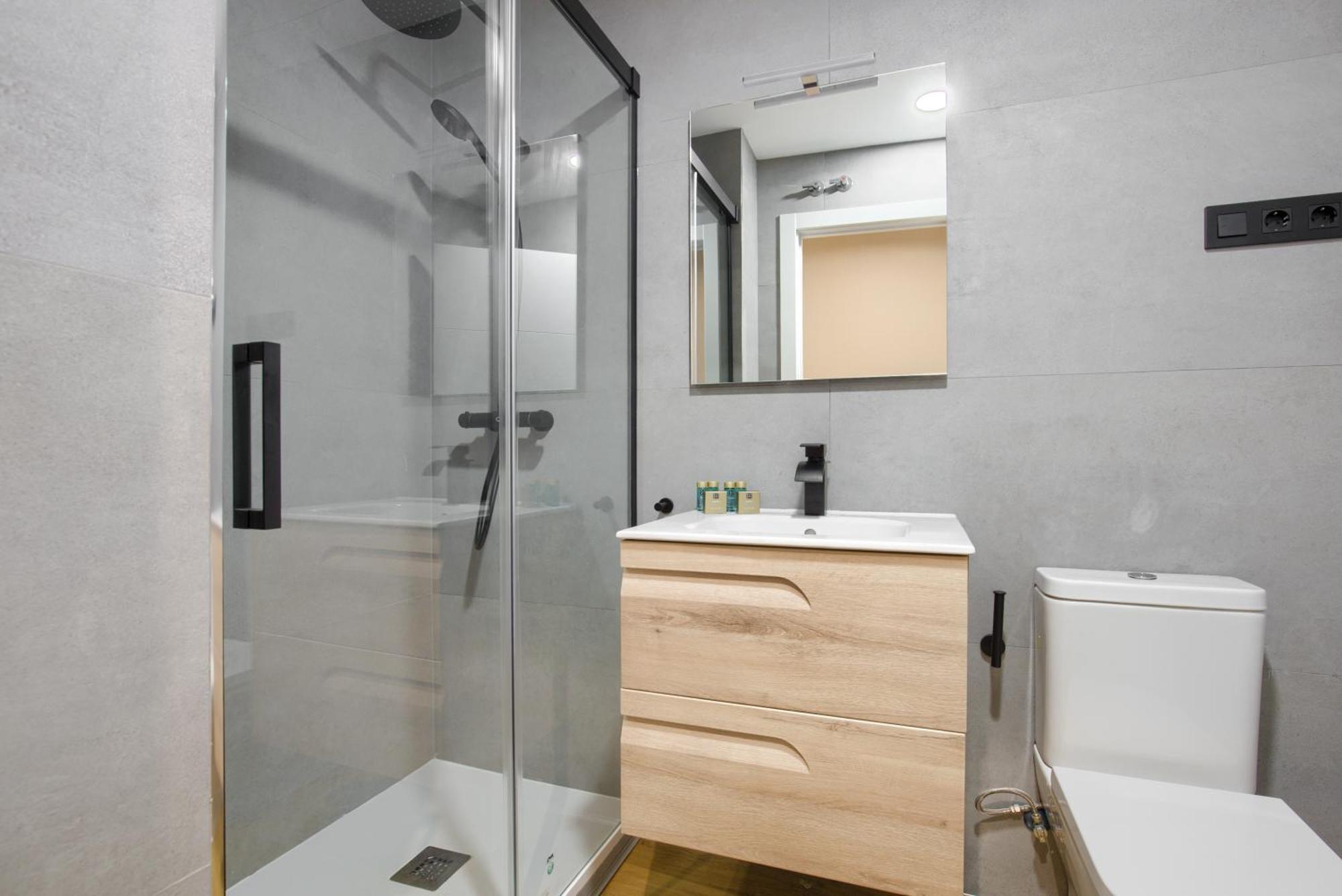 Dobo Madrid Justicia Apartment Bilik gambar