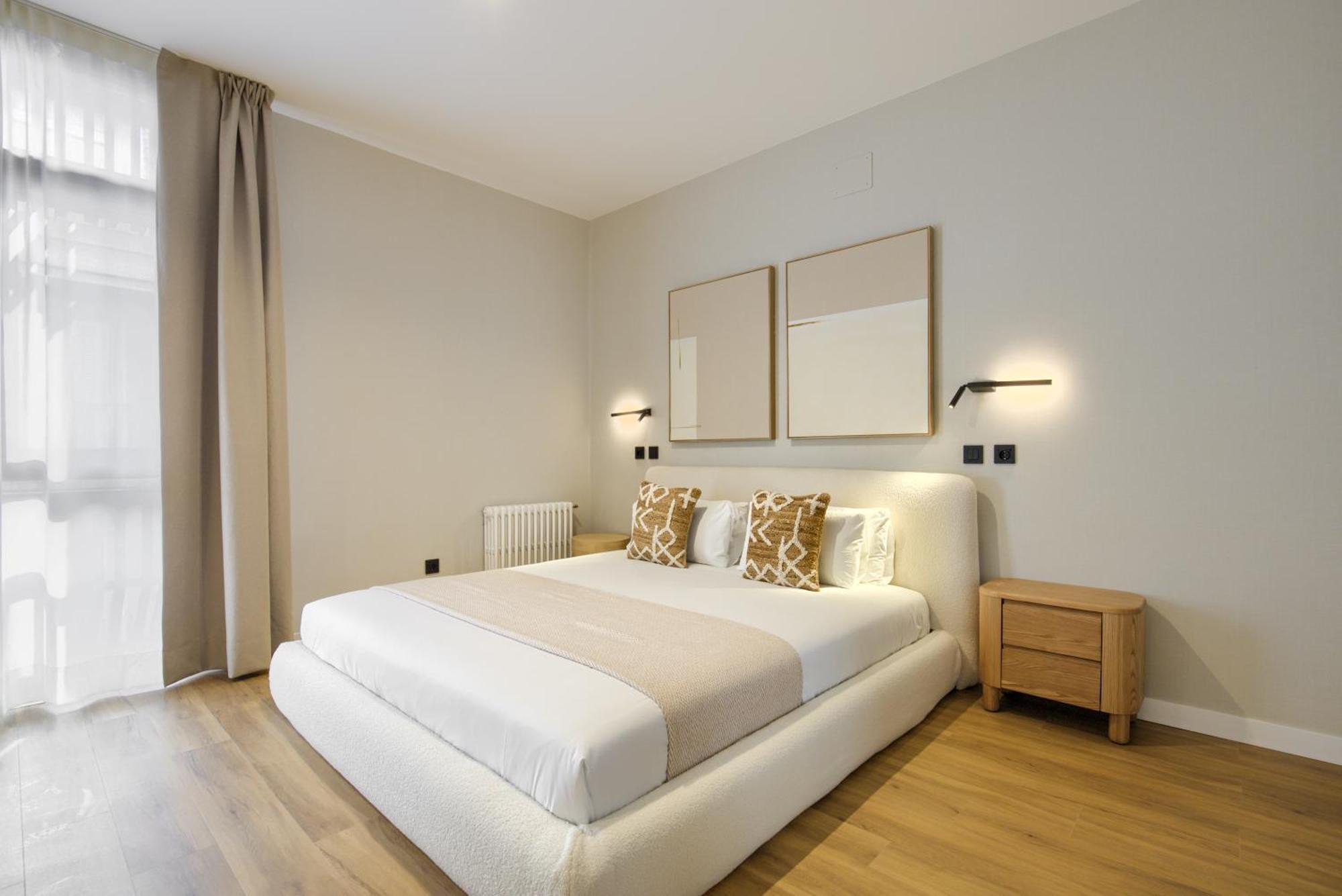 Dobo Madrid Justicia Apartment Luaran gambar